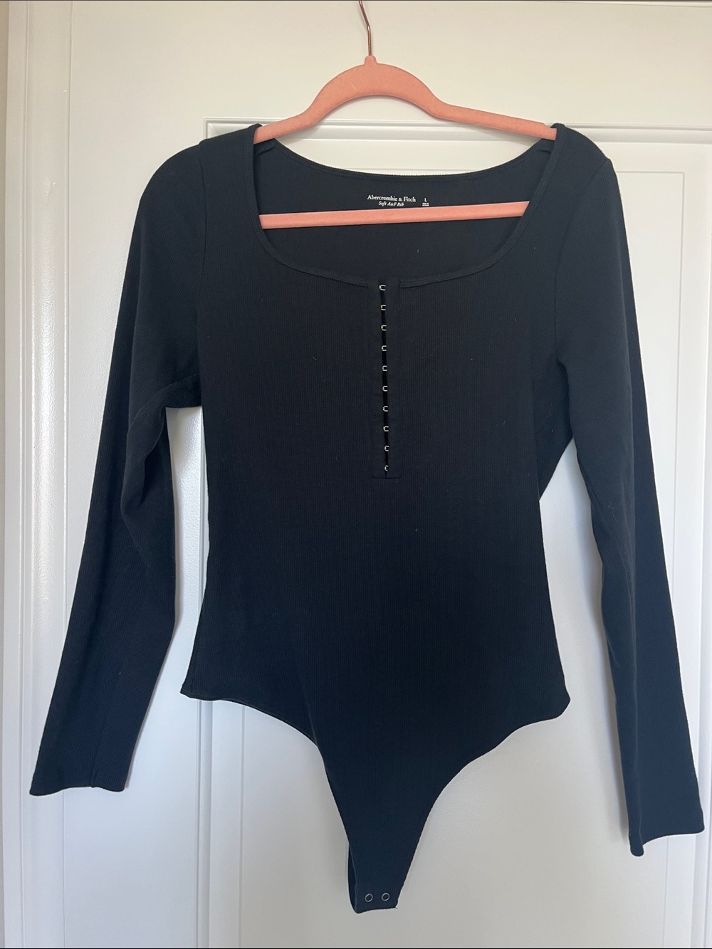 Abercrombie & Fitch Black Long-Sleeve Snap-Front Ribbed Bodysuit